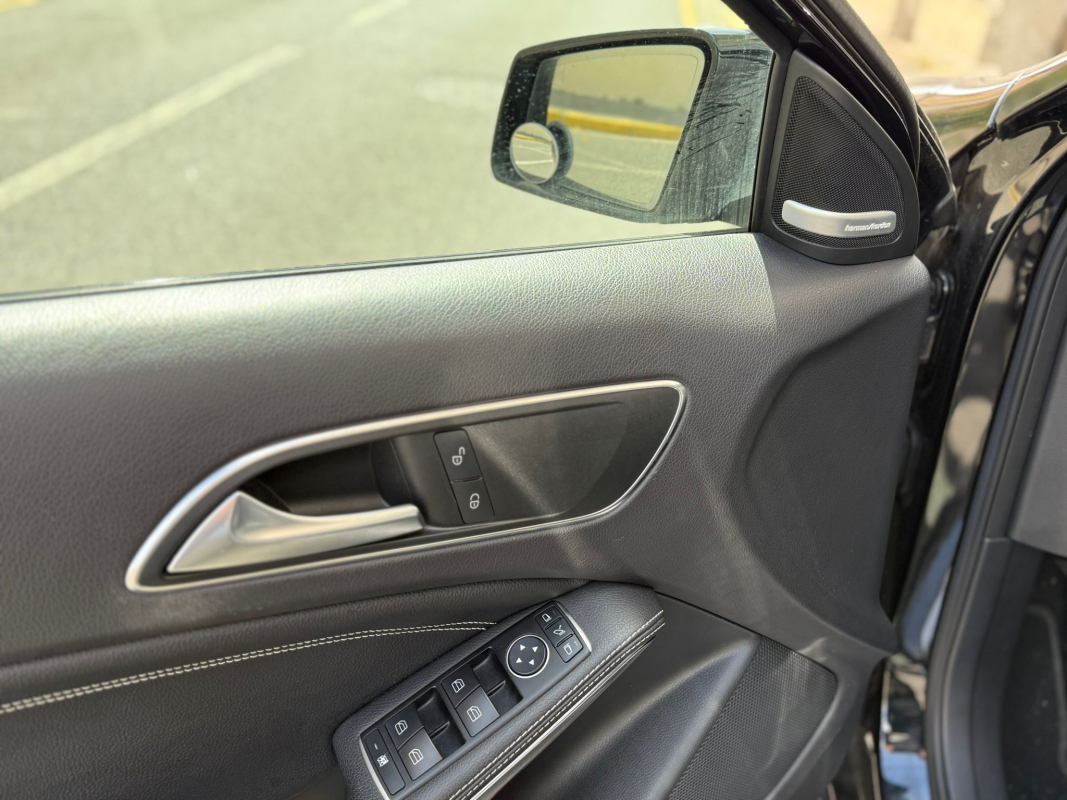 Mercedes Classe A — 12