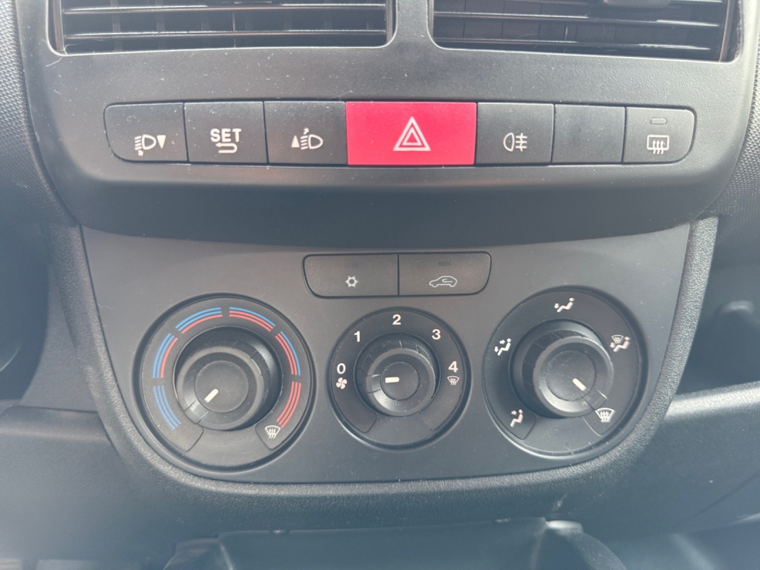 Opel Combo Life — 20