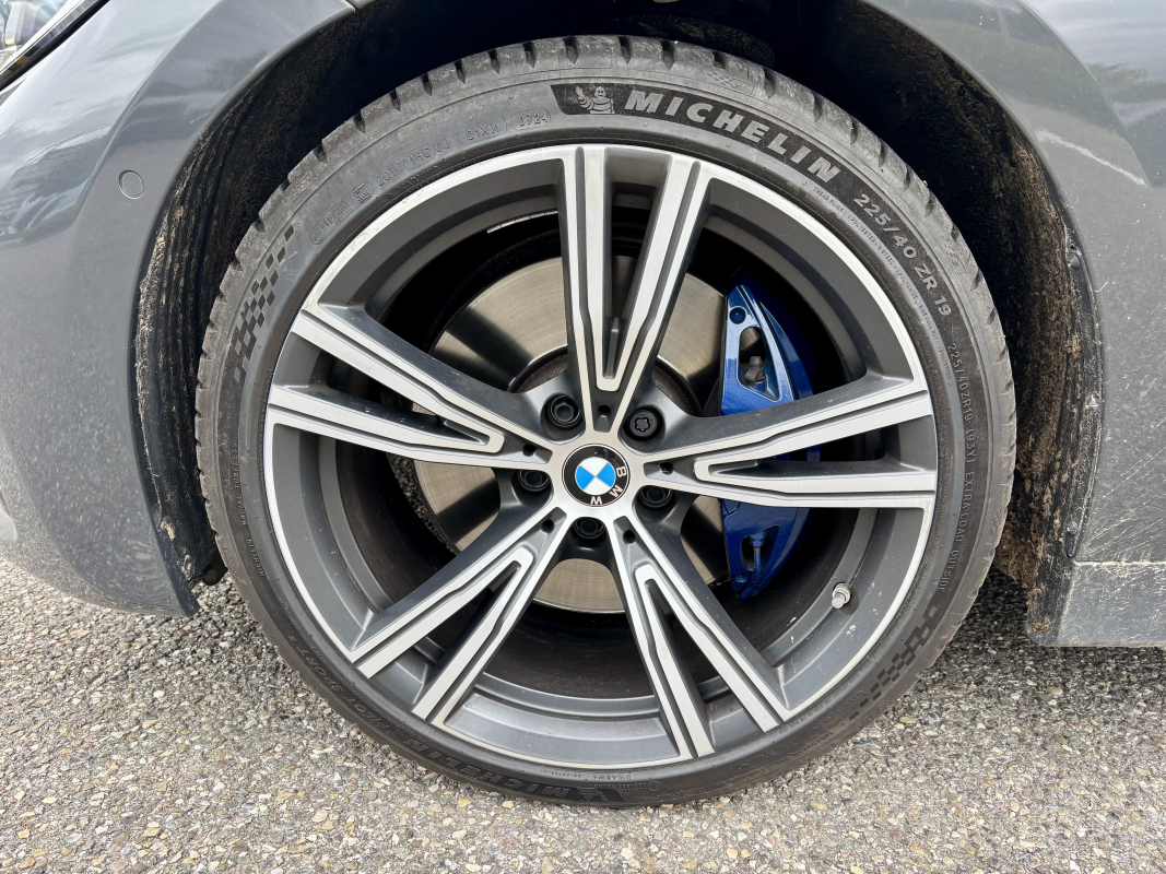 Bmw Série 3 — 35