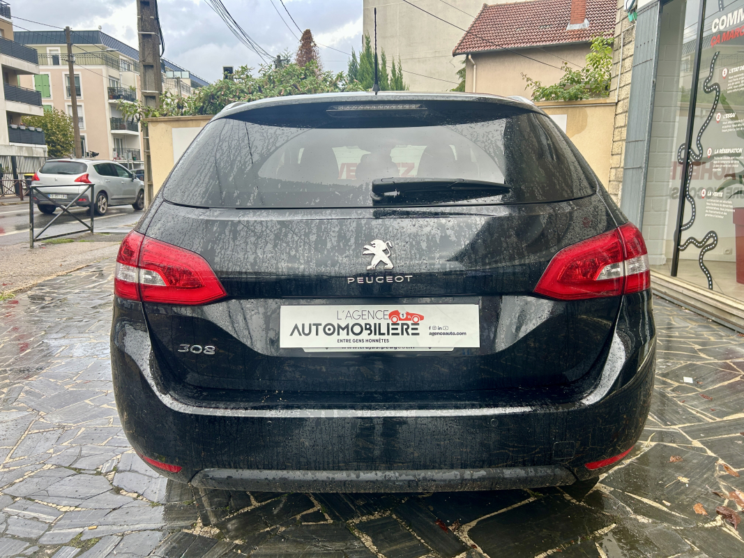 Peugeot 308 SW — 6
