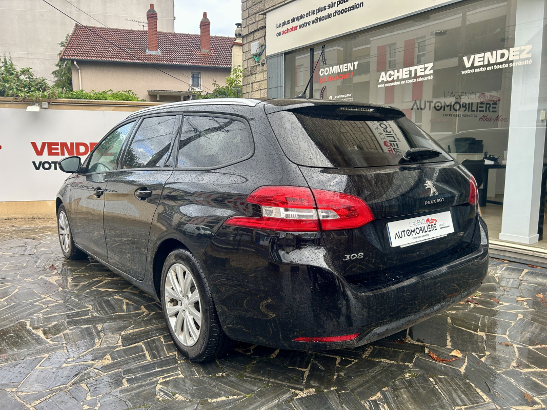 Peugeot 308 SW — 3