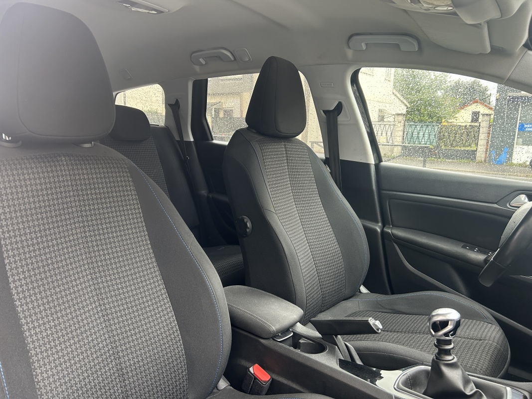 Peugeot 308 SW — 13
