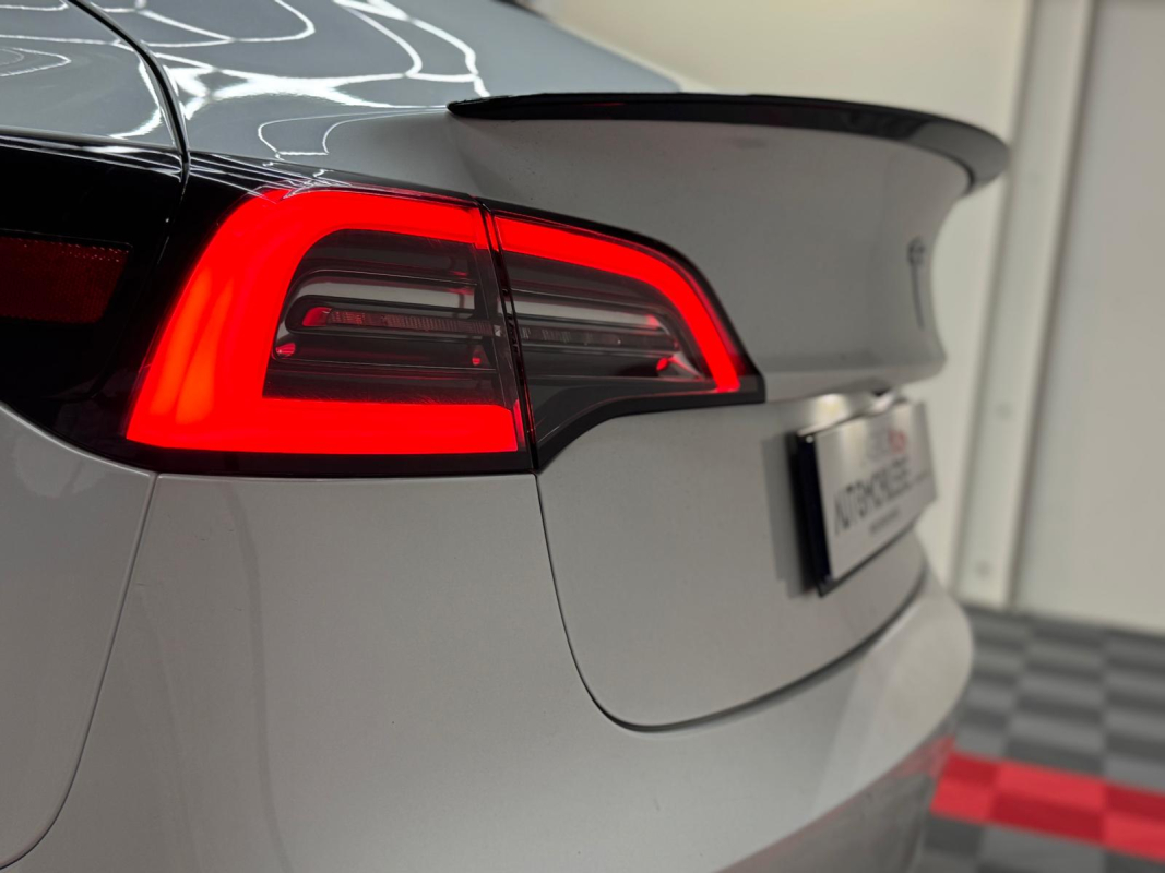 Tesla Model 3 — 17