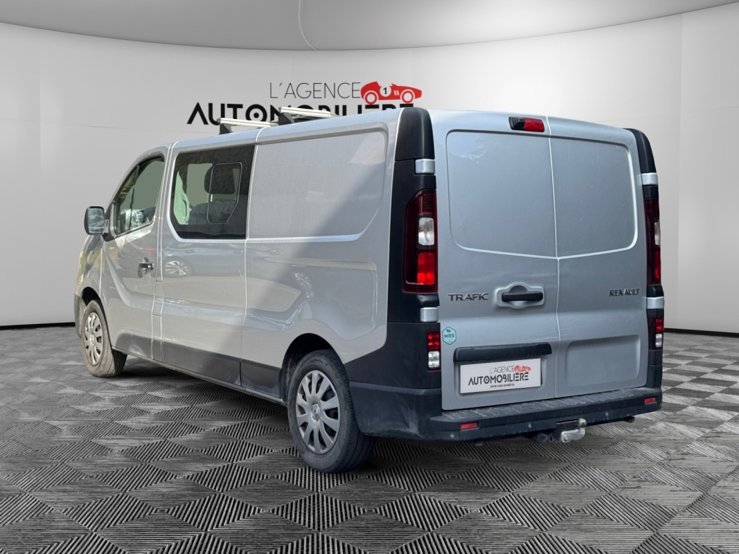 Renault Trafic Combi — 6