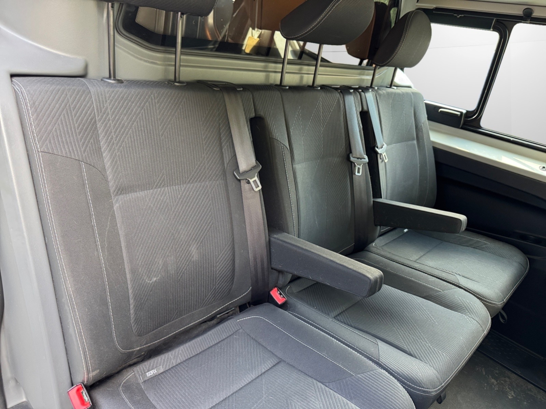 Renault Trafic Combi — 29