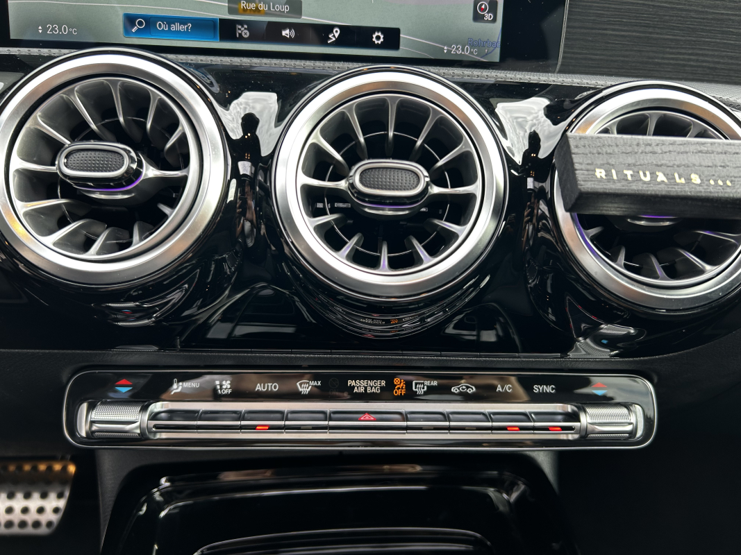 Mercedes Classe A — 18