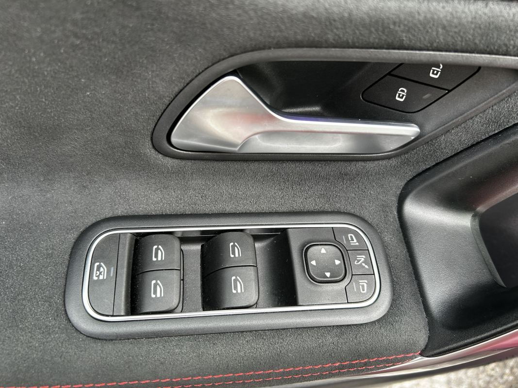 Mercedes Classe A — 24