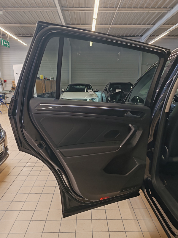 Volkswagen Tiguan Allspace — 27