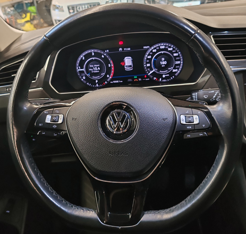 Volkswagen Tiguan Allspace — 19