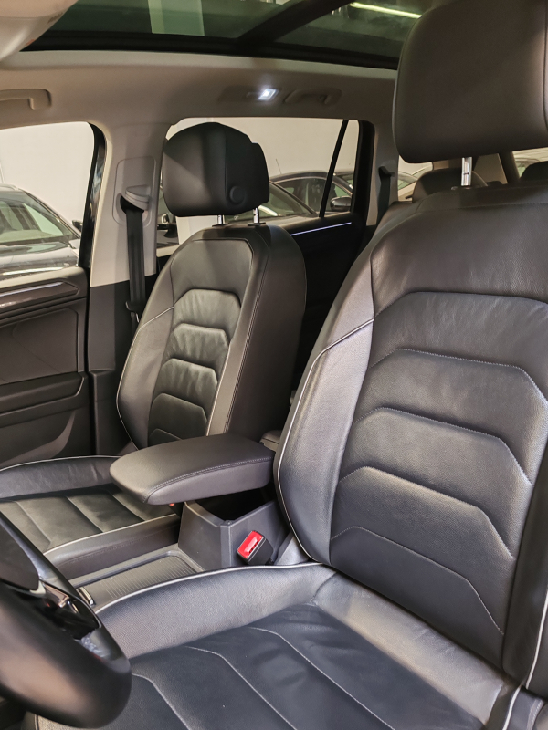 Volkswagen Tiguan Allspace — 11