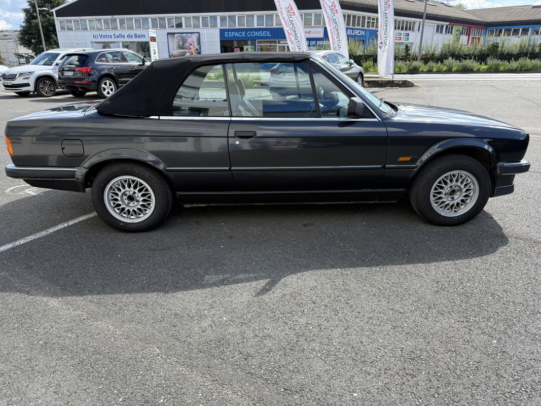 Bmw Série 3 Cabriolet — 36