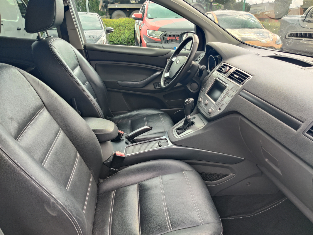 Ford Kuga — 21