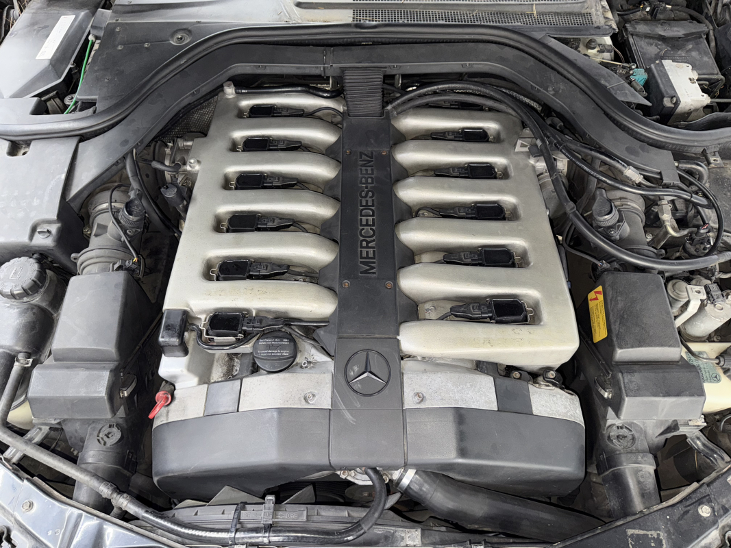Mercedes CL — 27