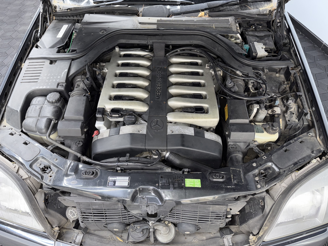 Mercedes CL — 28