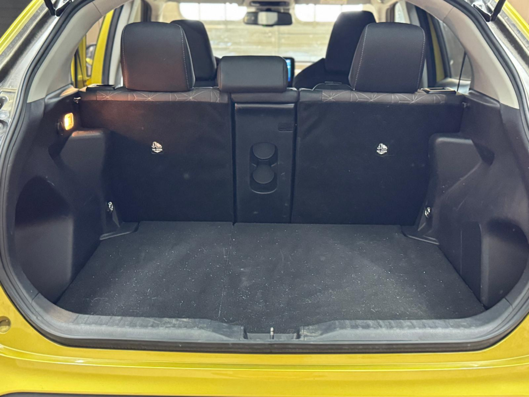 Toyota Yaris — 7