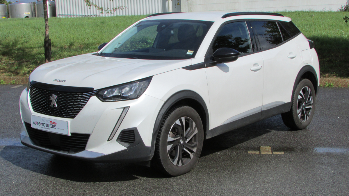 Peugeot 2008 — 3