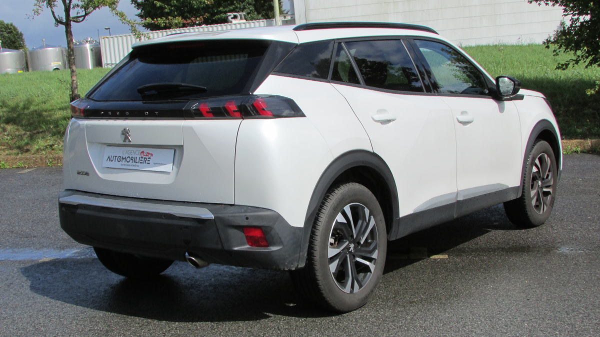Peugeot 2008 — 5