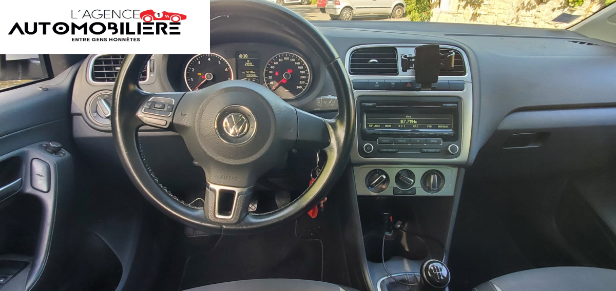 Volkswagen Polo — 12