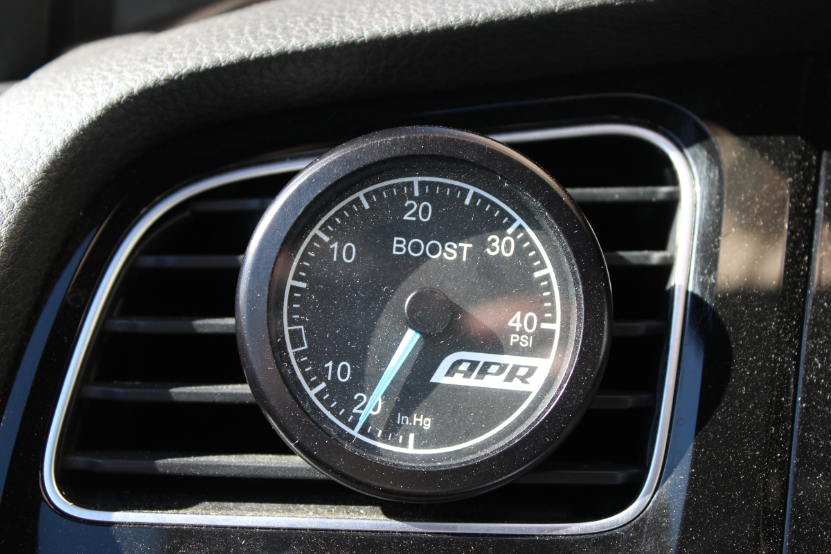 Volkswagen Golf — 22