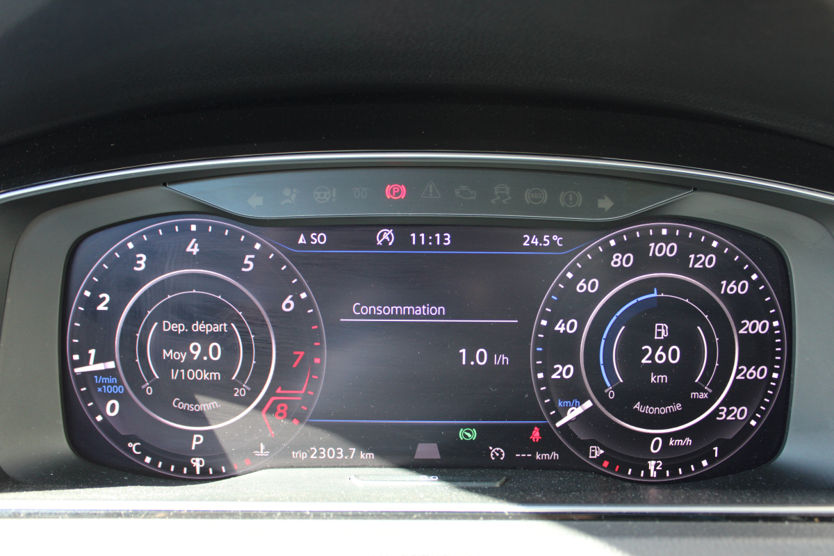 Volkswagen Golf — 15
