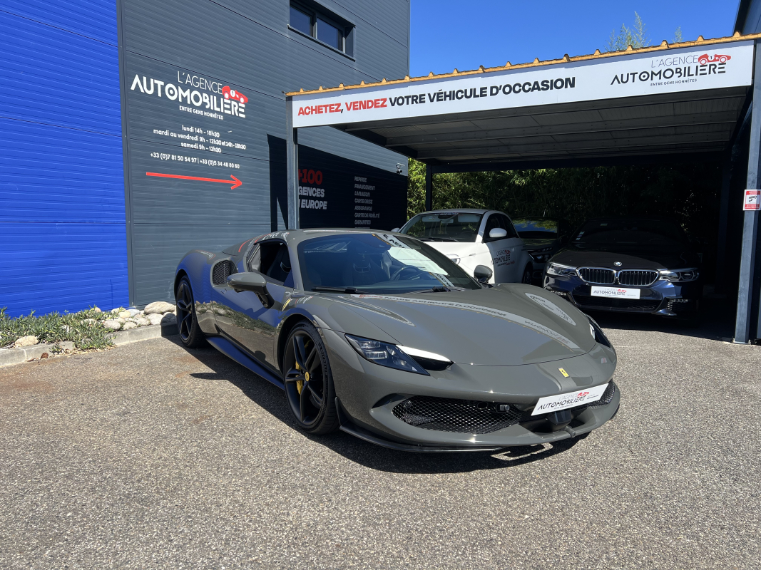 Ferrari 296 GTS — 2