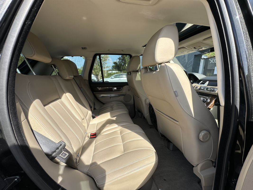 Land Rover Range Rover — 18