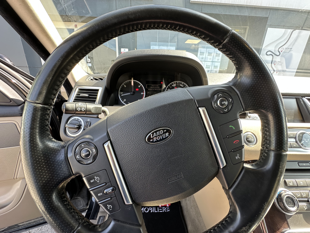 Land Rover Range Rover — 12