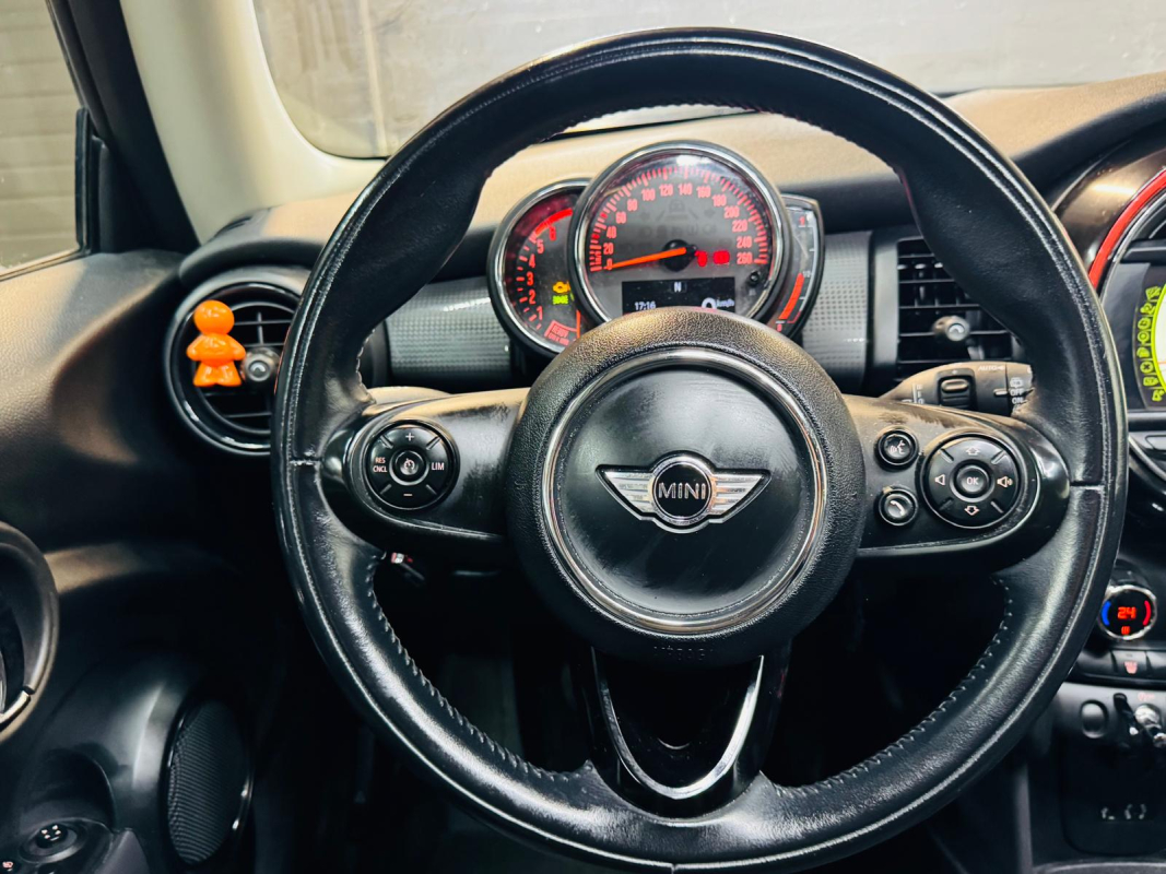 Mini Mini — 12