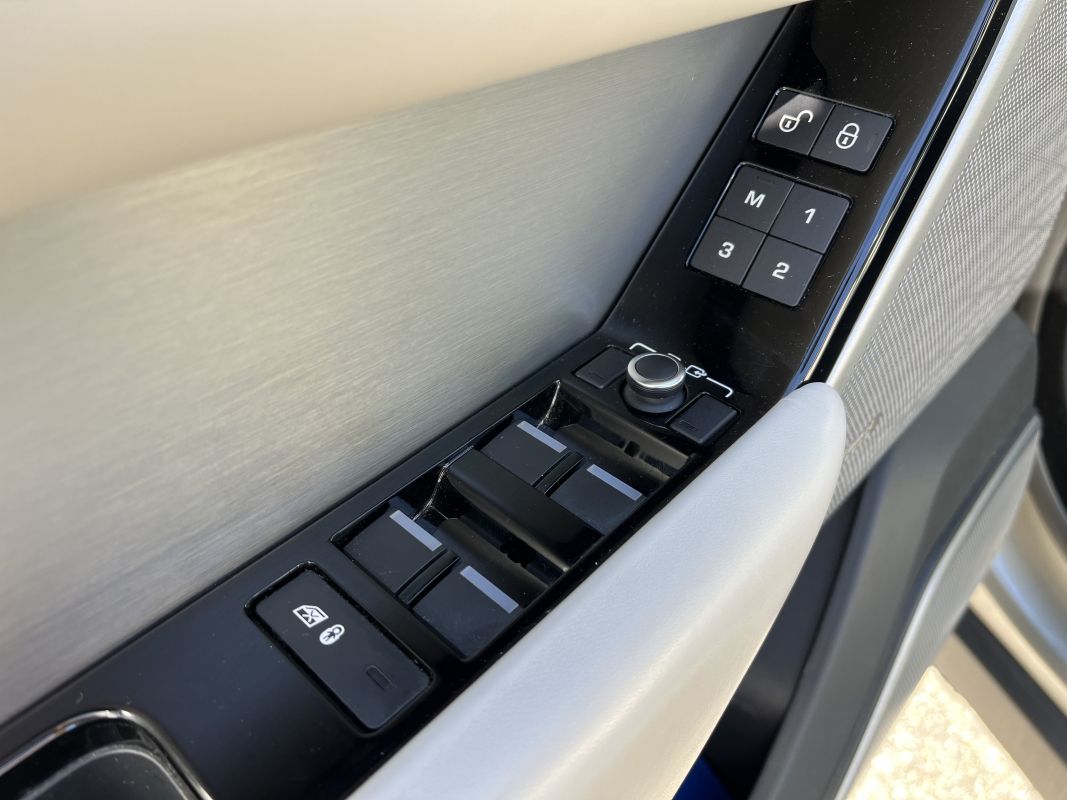 Land Rover Range Rover Velar — 22