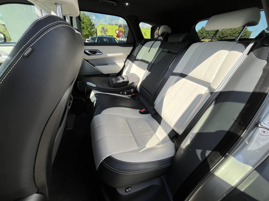 Land Rover Range Rover Velar — 18
