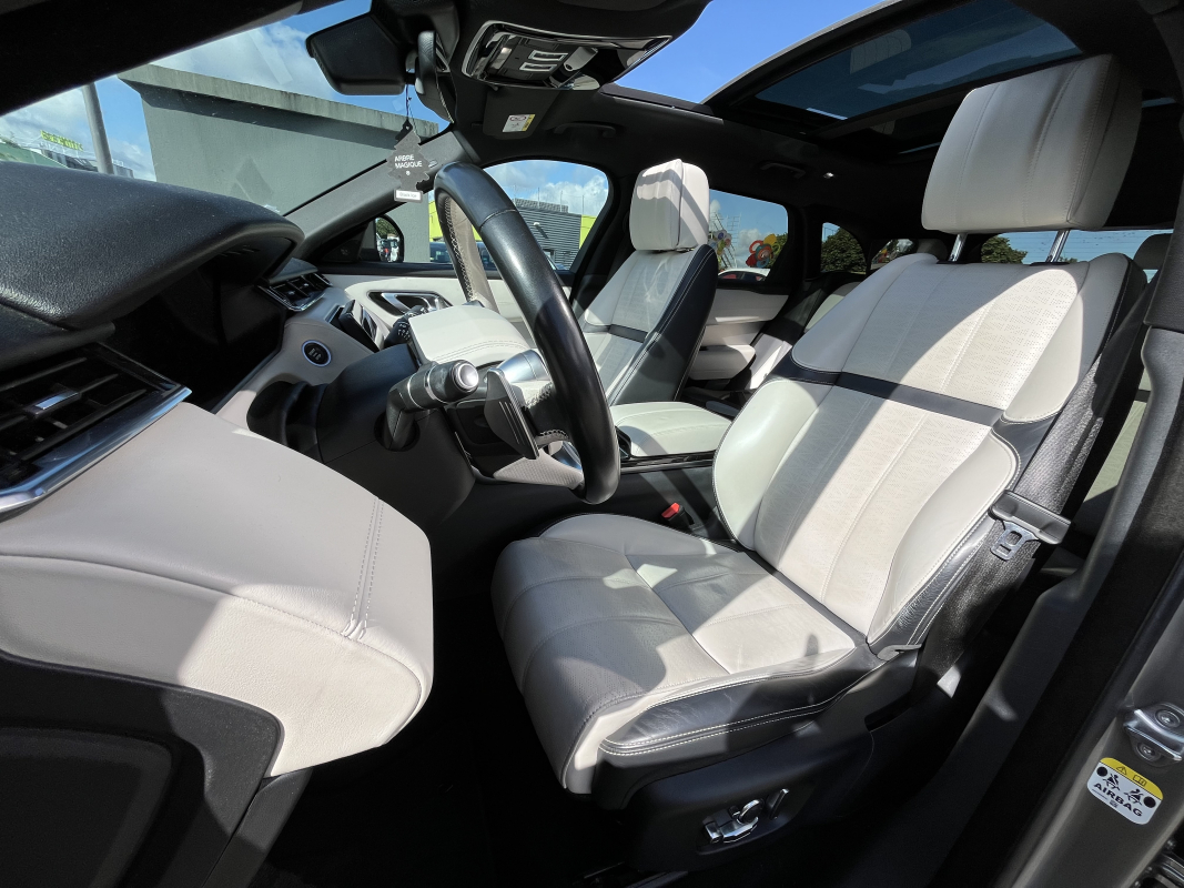 Land Rover Range Rover Velar — 16
