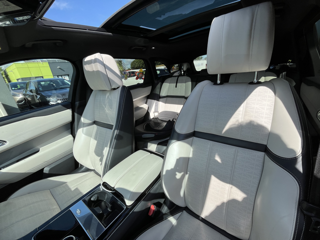 Land Rover Range Rover Velar — 21