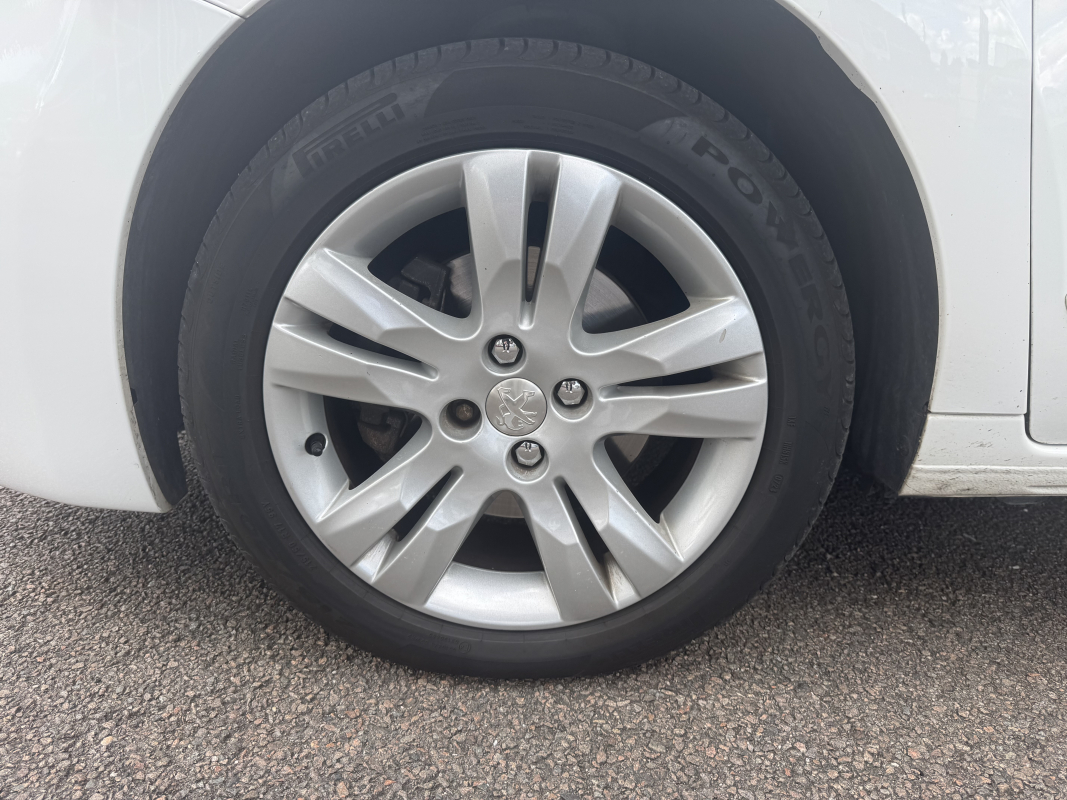 Peugeot 5008 — 26