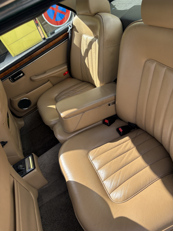Jaguar Daimler — 14