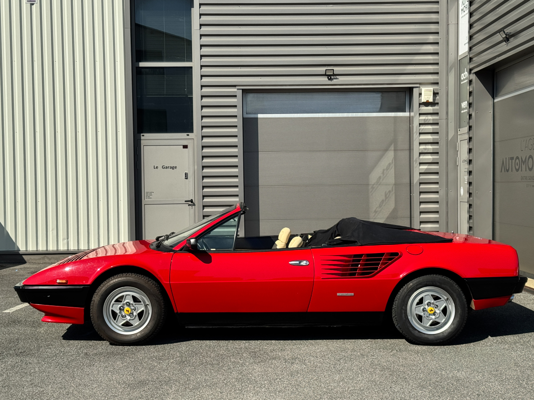 Ferrari Mondial — 8