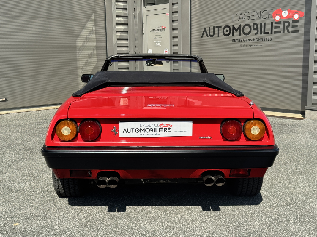 Ferrari Mondial — 10