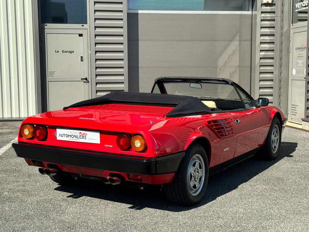 Ferrari Mondial — 11