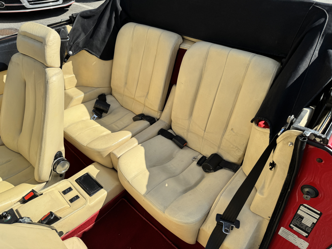 Ferrari Mondial — 24