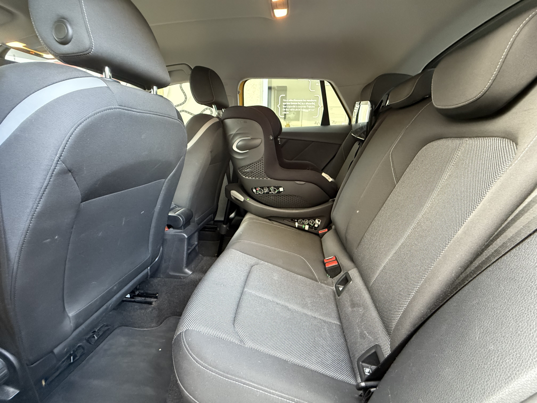 Audi Q2 — 13