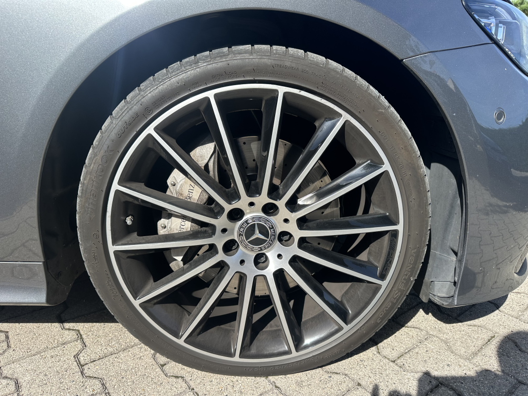 Mercedes Classe E Coupe — 24