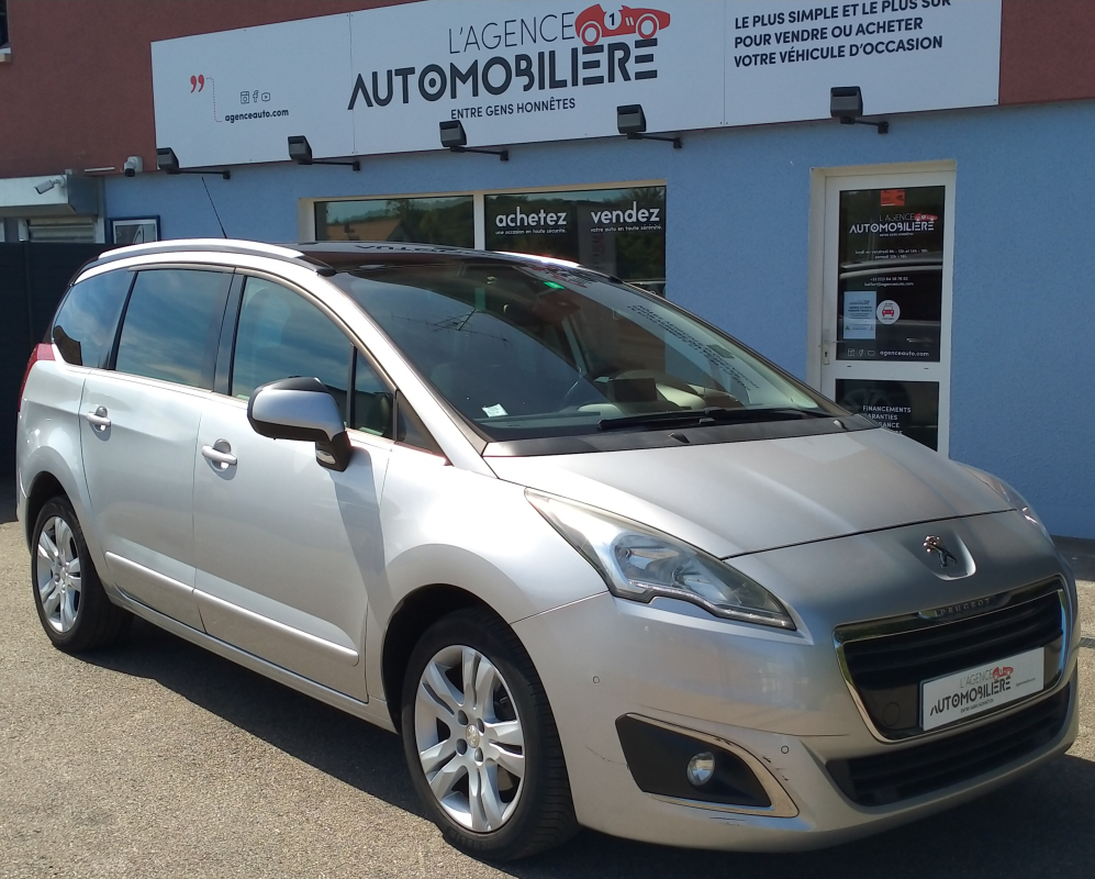 Peugeot 5008