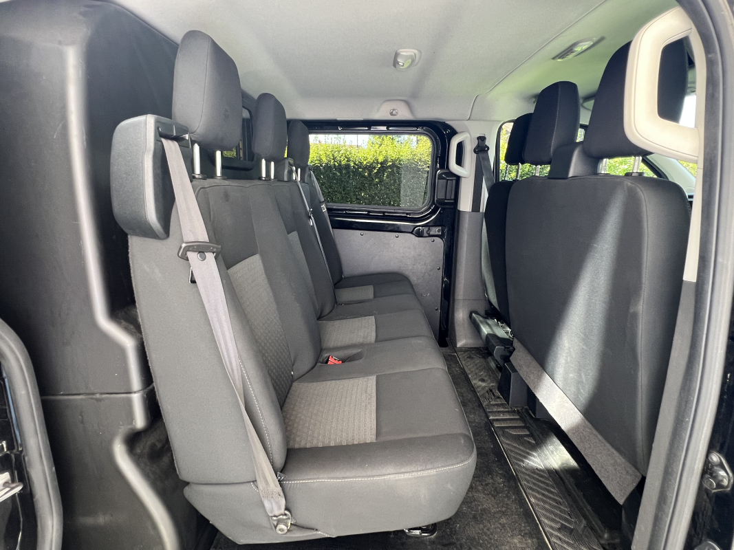 Ford Transit — 25