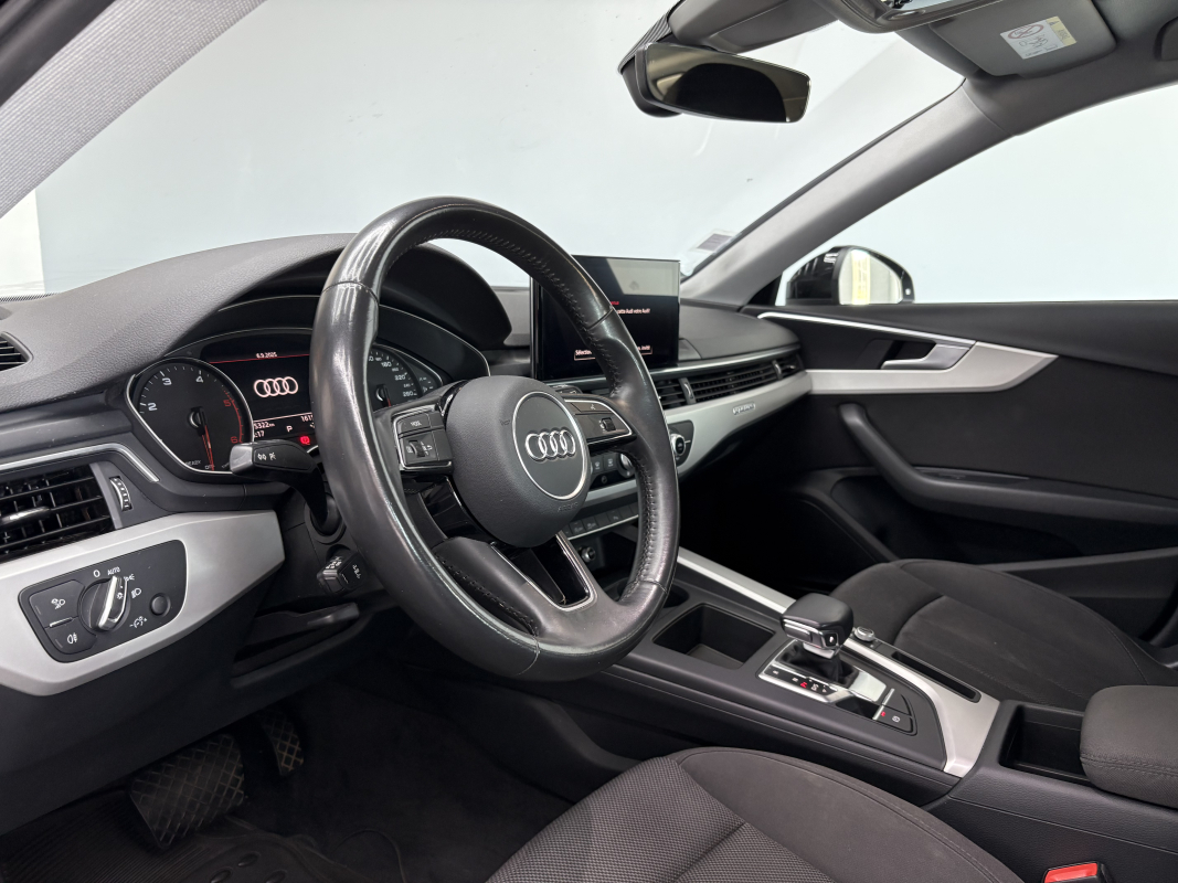 Audi A4 — 14
