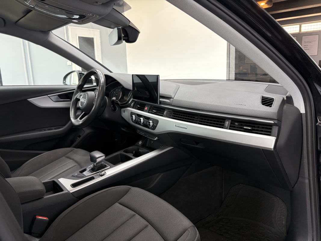 Audi A4 — 18