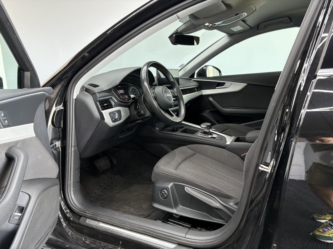 Audi A4 — 13