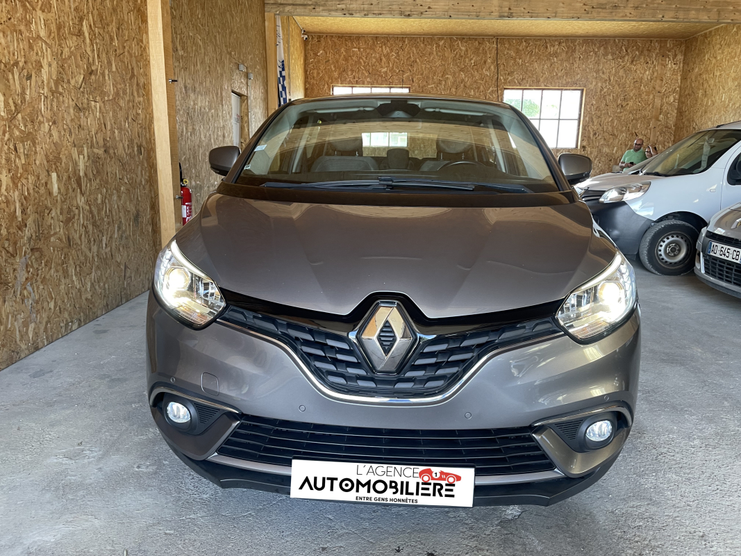 Renault Scenic — 7