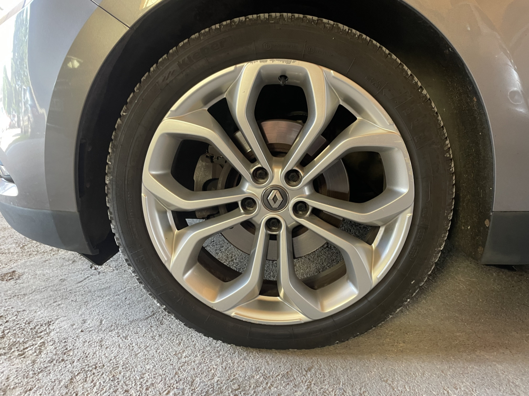 Renault Scenic — 8