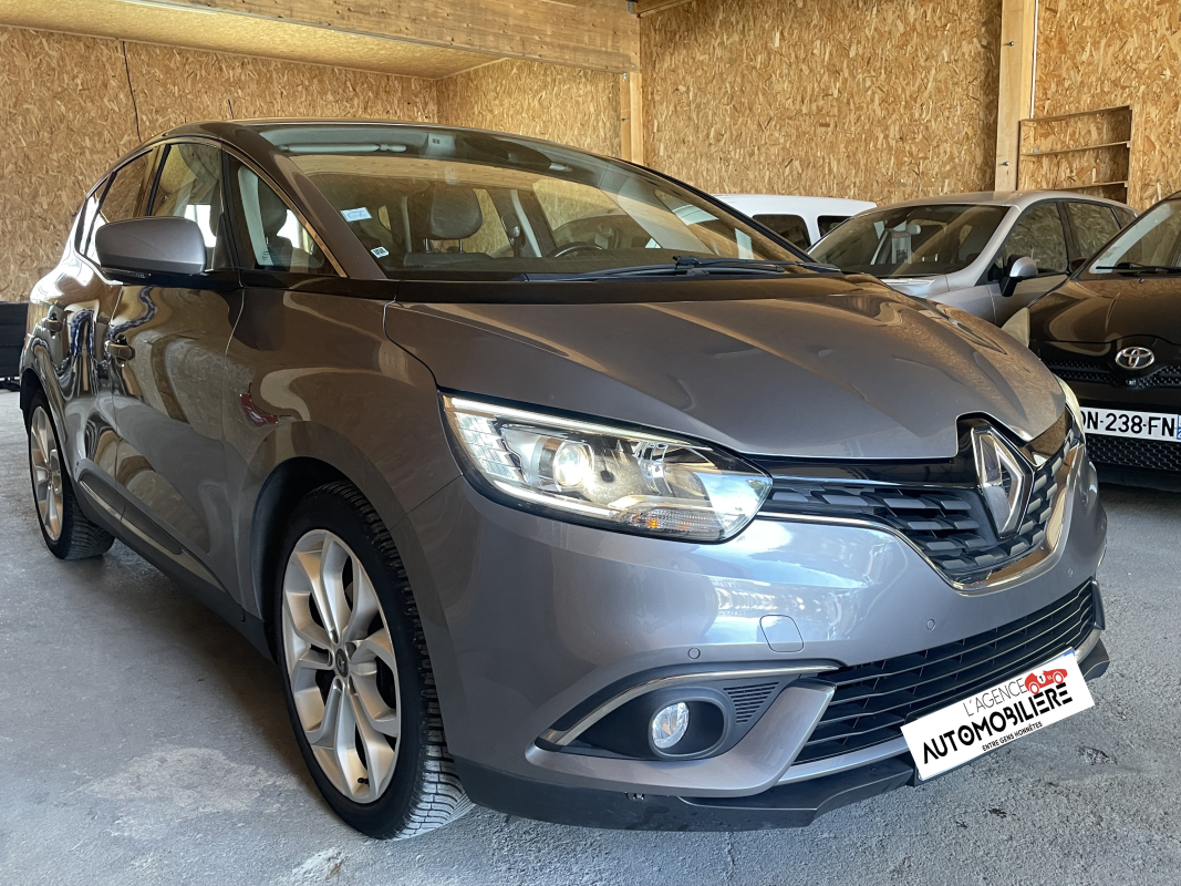 Renault Scenic — 6