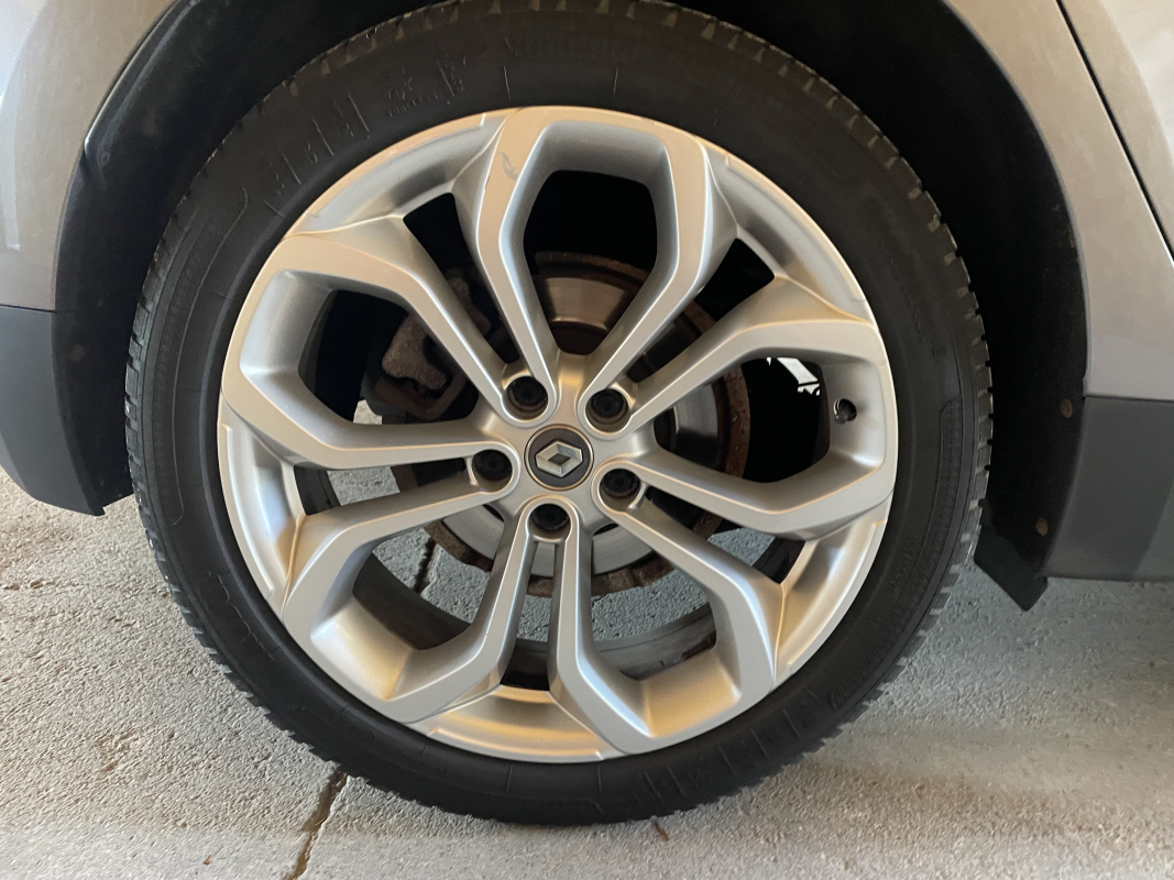 Renault Scenic — 21
