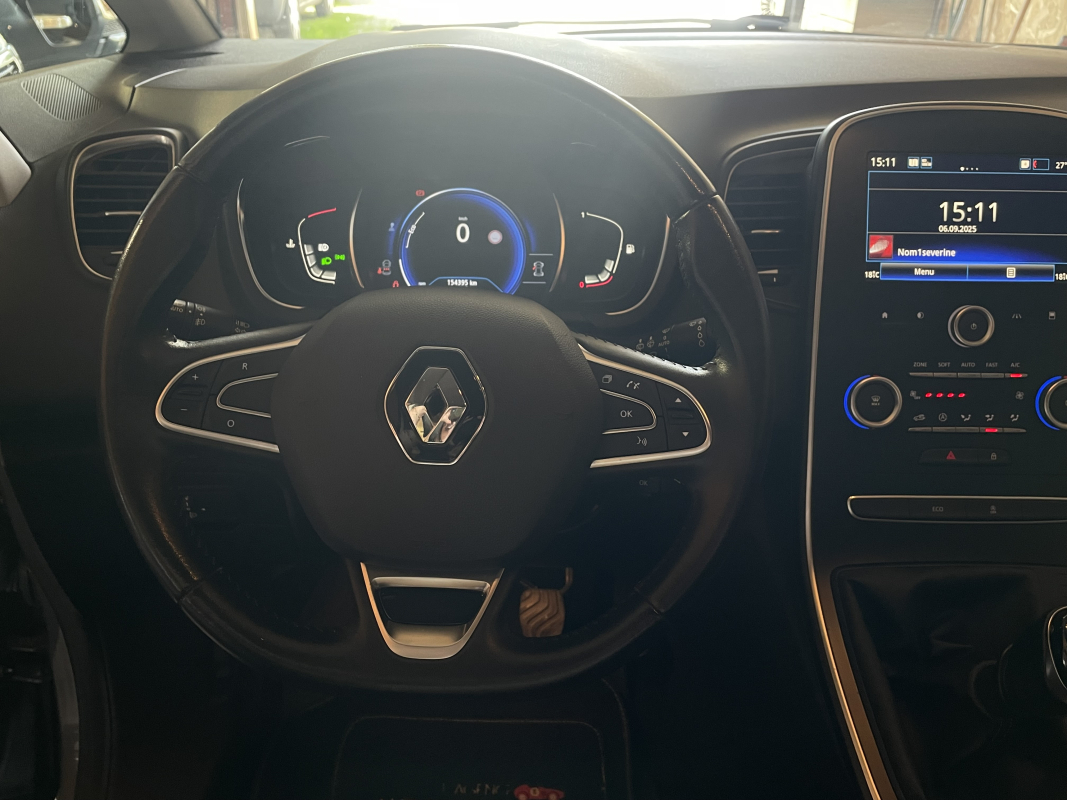 Renault Scenic — 23